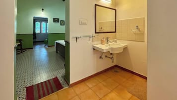 Kostenlose Toilettenartikel, Haartrockner