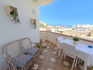 Outdoor dining - Golden Dunes Home Alcamo marina almost on the sea (Alcamo)