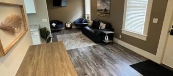 Manitou Apartment 2B