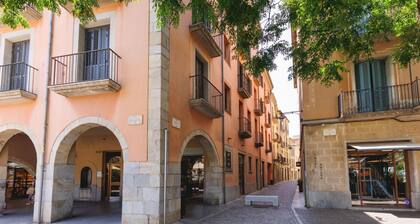 Plaça Catalunya Duplex 2-2- Holiday rental in Girona | Bravissimo