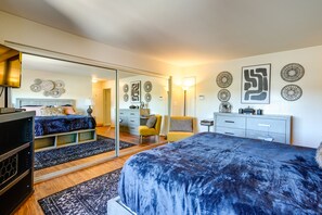 3 bedrooms, iron/ironing board, WiFi, bed sheets - Vallejo Vacation Rental Close to Wine & Outdoors (Vallejo)