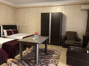 In-room safe, soundproofing, iron/ironing board, free WiFi - Anadolu Star Hotel & Casino (Batumi)