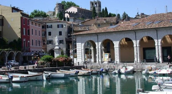 Marina - 1 Bedroom Apartment in Peschiera del Garda (Peschiera del Garda)