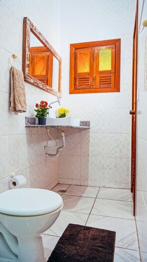 Bruser, håndklæder, Toiletpapir