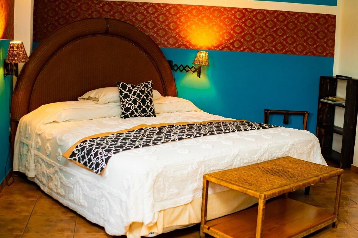 Quarto solteiro executivo, 1 quarto | Roupas de cama premium, edredons de pluma, camas Tempur-Pedic