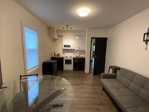 Apartamento, 1 quarto | Sala de estar
