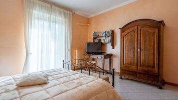 2 chambres, fer et planche Ă repasser, accĂšs Internet, draps fournis