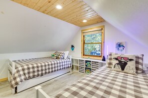 3 quartos, ferros/tábuas de passar roupa, Wi-Fi, roupa de cama