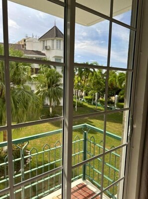 Interior - Serenity View (Ocho Rios)