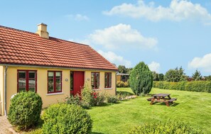 Exterior - Lovely home in Aabenraa with kitchen (Aabenraa)