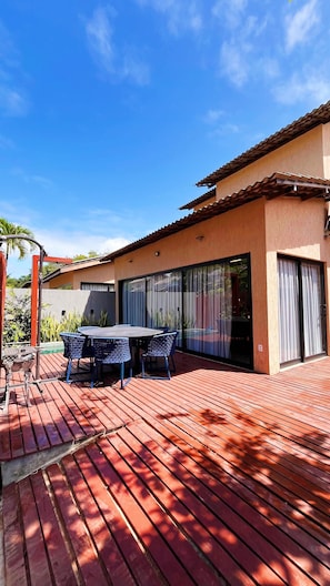 Luxury-Haus, eigener Pool | Blick auf den Innenhof