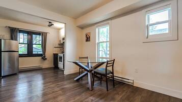 Apartment, 1 Bedroom | Private kitchen