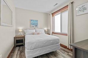 2 bedrooms, desk, iron/ironing board, travel cot