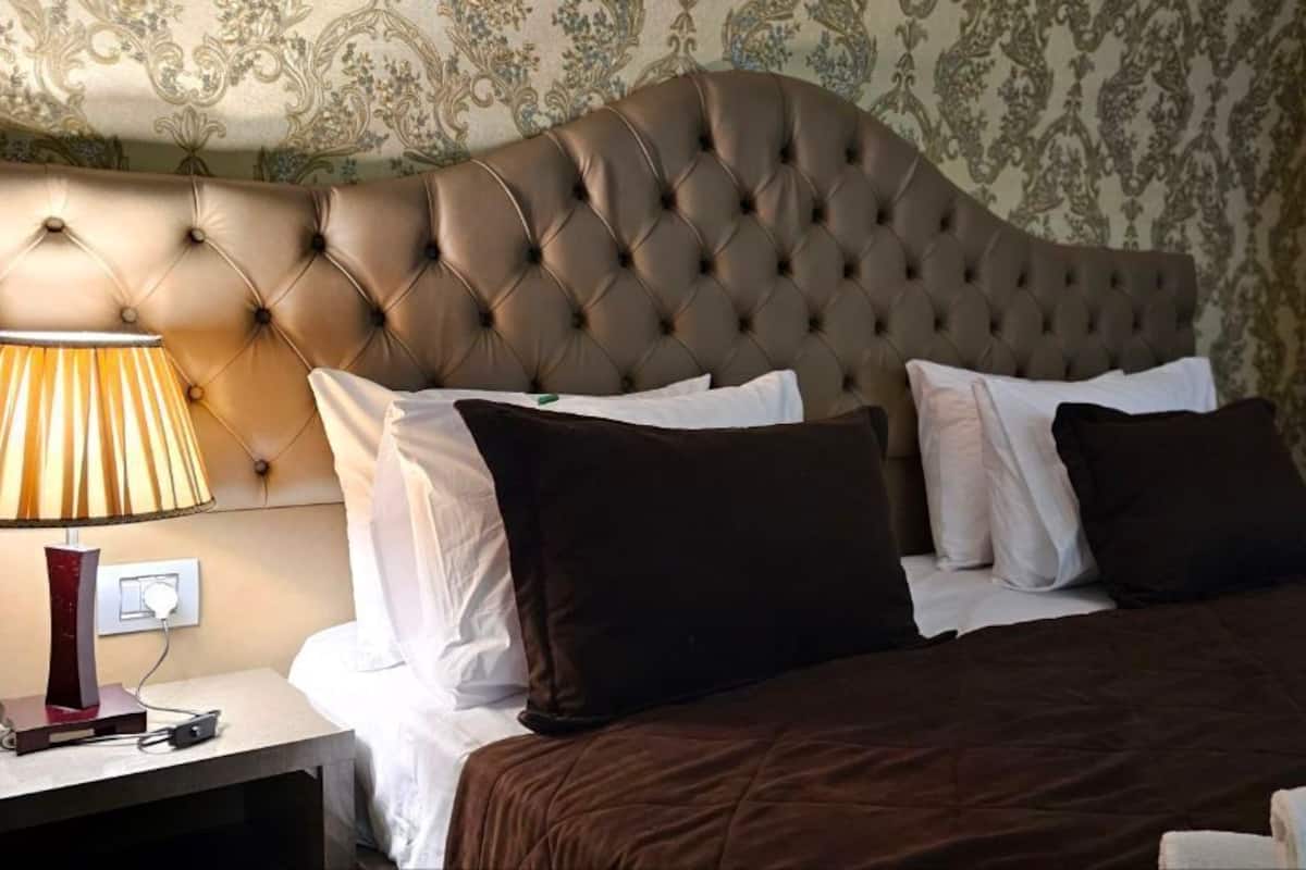 Standard Double Room | 2 bedrooms, soundproofing, free WiFi