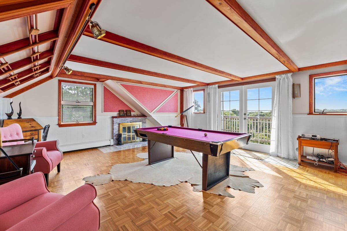 Spielezimmer