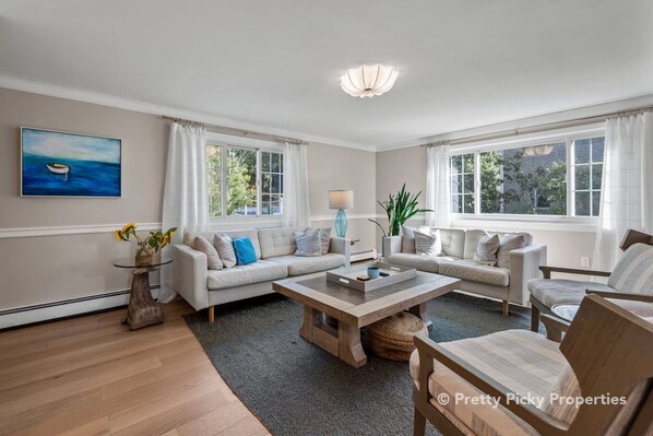 Smart TV, videojuegos y libros 