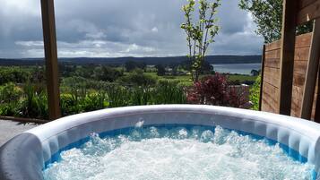 Bañera de hidromasaje exterior