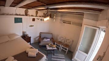 2 dormitorios, tabla de planchar con plancha, wifi gratis y ropa de cama