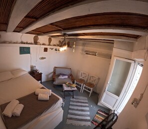 2 habitaciones, tabla de planchar con plancha y wifi gratis 