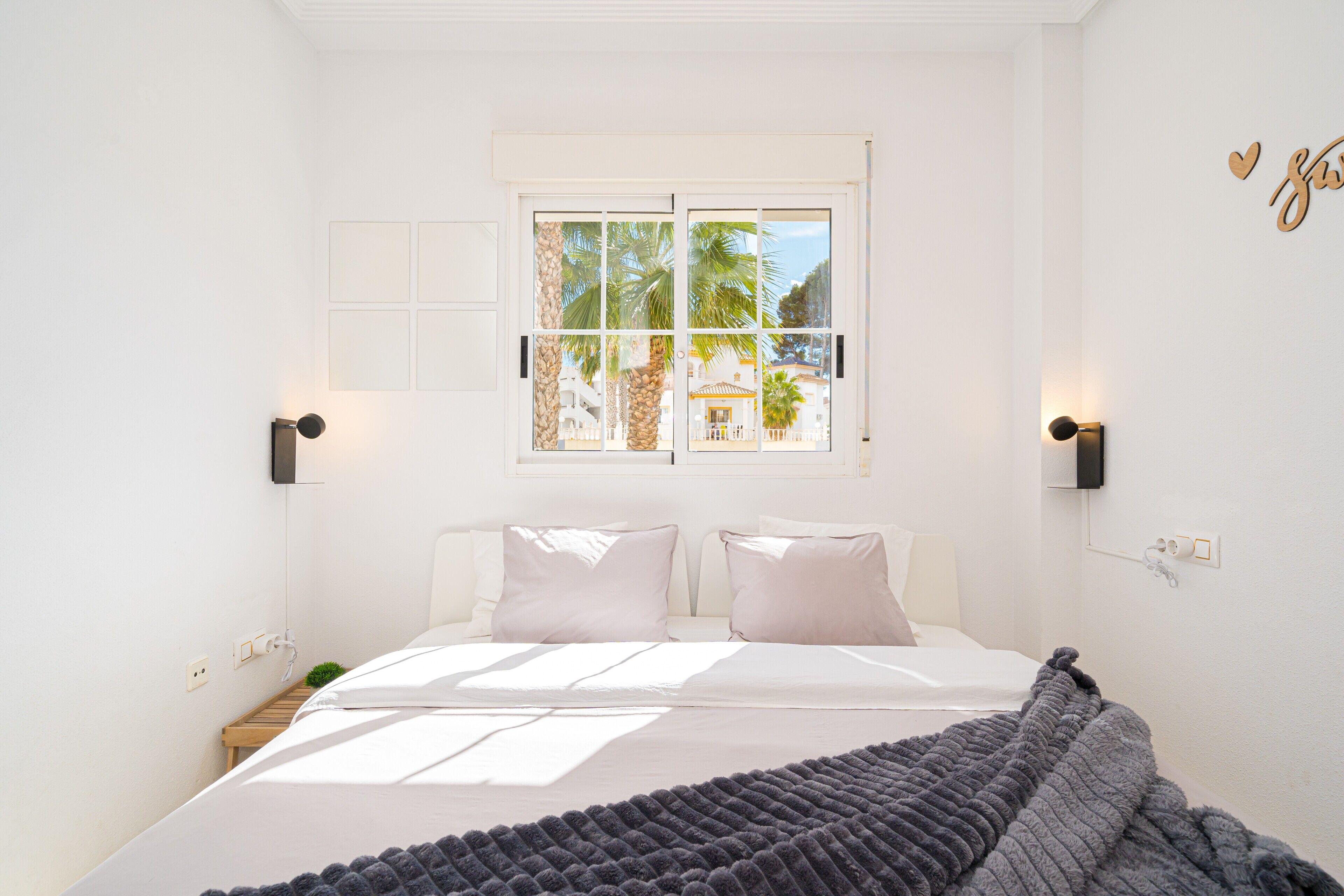 2 habitaciones, tabla de planchar con plancha y wifi gratis 