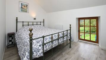 3 soverom, strykejern/-brett, wi-fi (inkludert) og sengetøy