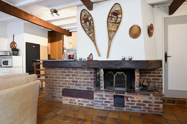 المنشأة من الداخل