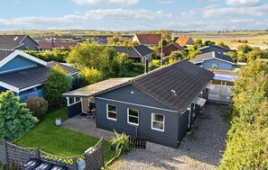 Exterior - Nice home in Kerteminde with WiFi (Kerteminde)