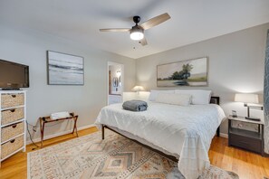 3 bedrooms, desk, iron/ironing board, WiFi - Colorado Springs Home w/ Patio: 3 Mi to Downtown! (Colorado Springs)