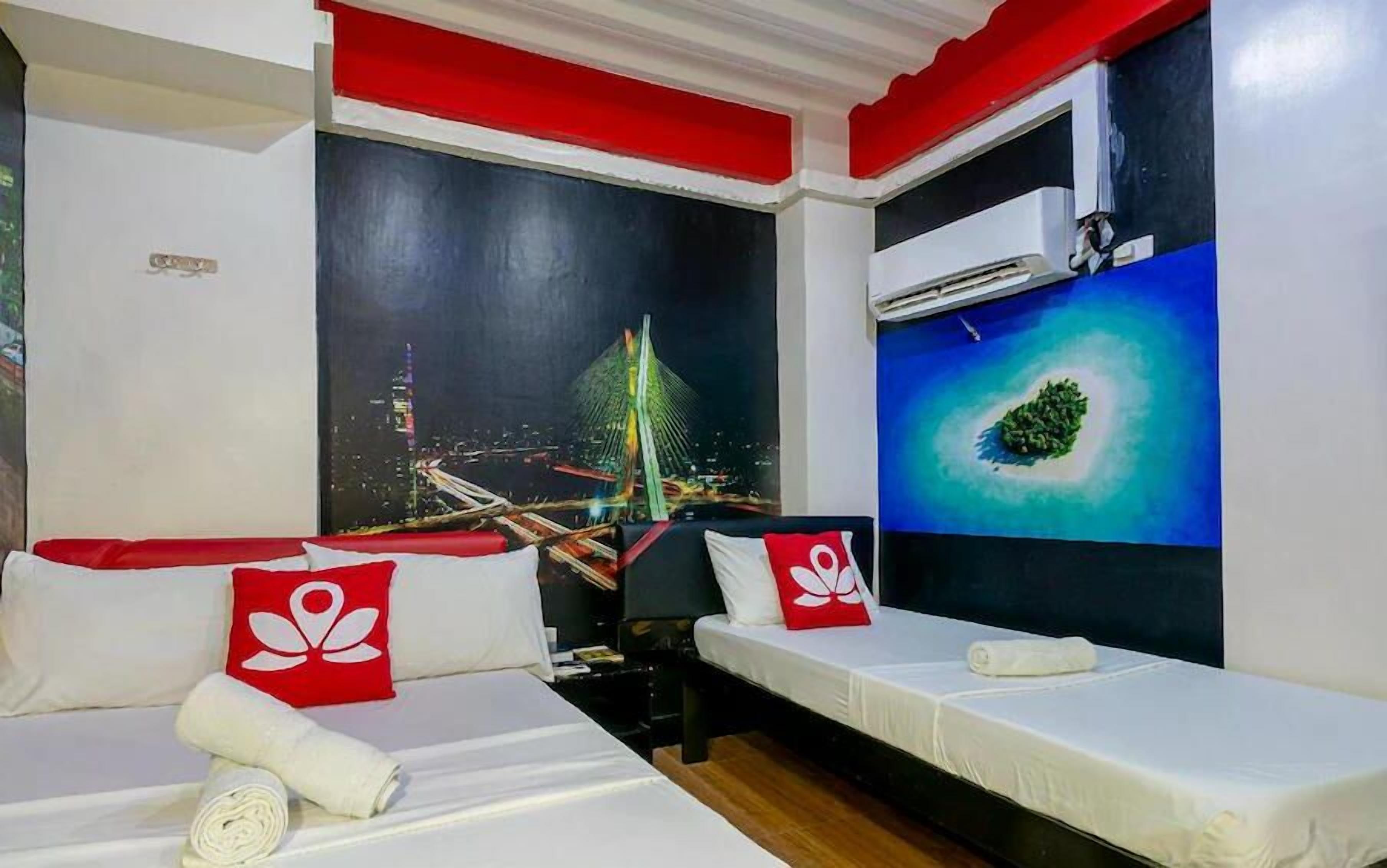 Chambre Triple, non-fumeurs | Coffres-forts dans les chambres, décoration personnalisée