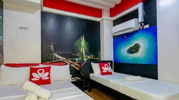 In-room safe, individually decorated, individually furnished, desk