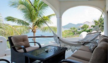 Villa | Terraza o patio