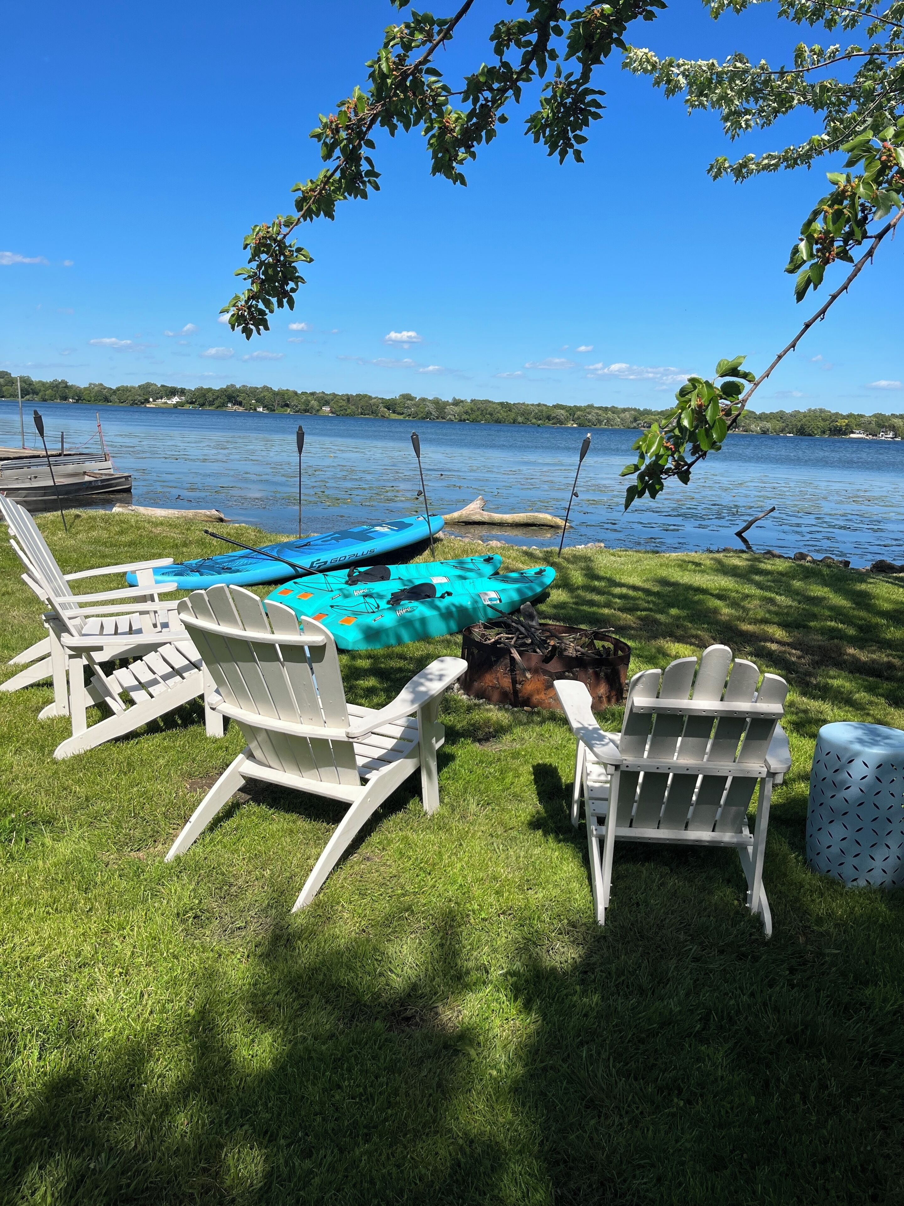 Lakefront Getaway