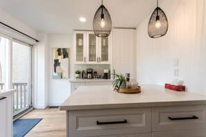 Interior - Newly renovated home steps to transit, 10mins to beach & 25mins to downtown (Toronto)