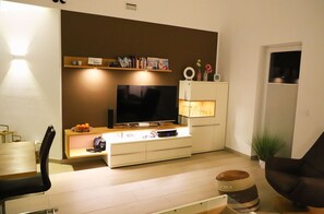 Nicht klassifiziertes Bild, 2 von 31, Schaltfläche