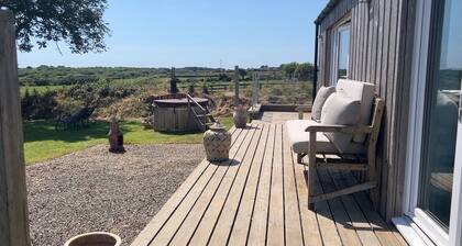 Plumstone view, hot tub lodge in Pembrokeshire