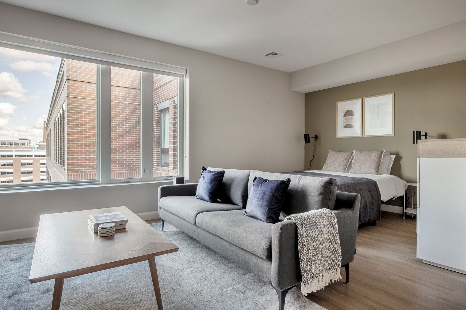 Premium Kendall Square Studio w/ Gym & Rooftop, nr MIT, by Blueground