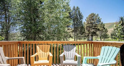 Sunburst Sun Valley - Golf Course Views + FREE Resort Amenities