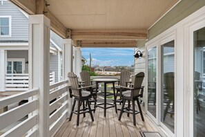 Terrace/patio - Cape Lookout Cottage: Pet Friendly, Semi-Oceanfront, Hot Tub and Community Pool! (Nags Head)