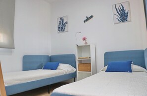 1 bedroom, WiFi, bed sheets - Villa Isla Papua in Chiclana (Chiclana de la Frontera)