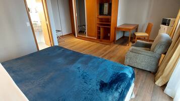 套房 | 1 間睡房、房內夾萬、遮光窗簾/窗簾、熨斗/熨衫板