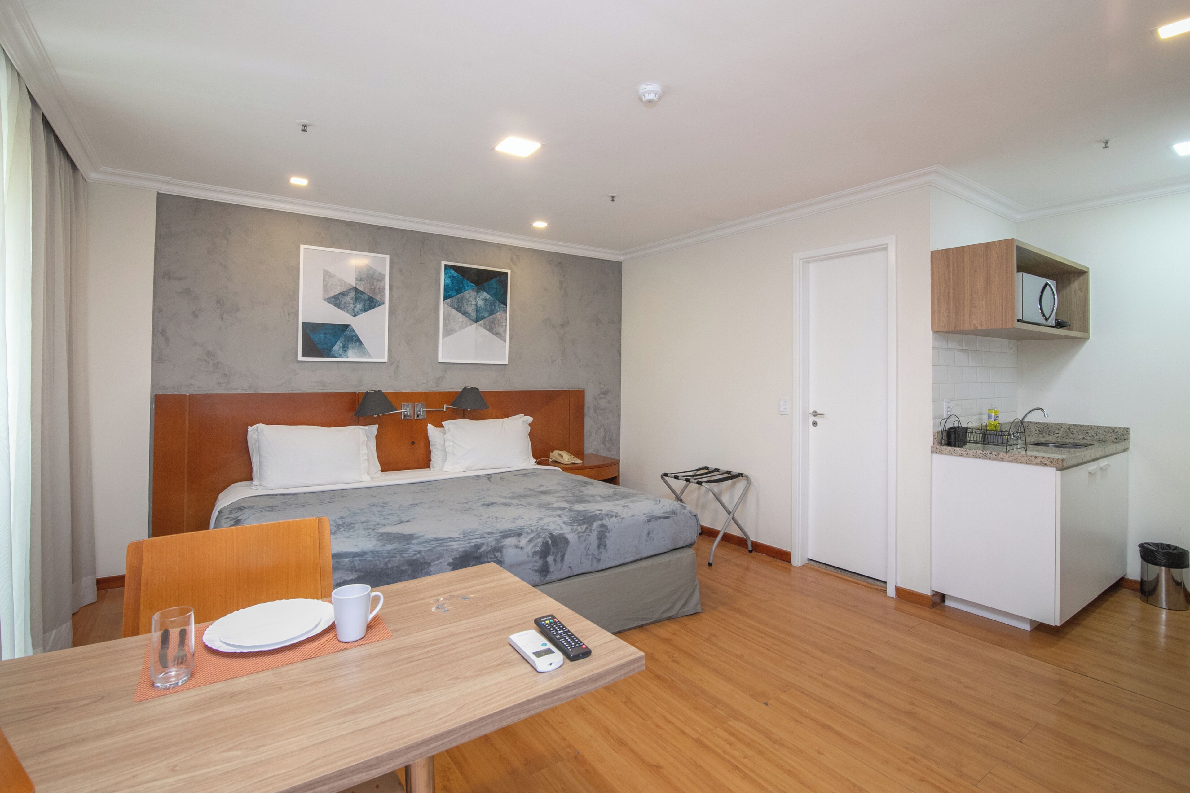 Superior Suite, 1 King Bed | 1 bedroom, in-room safe, blackout drapes, iron/ironing board