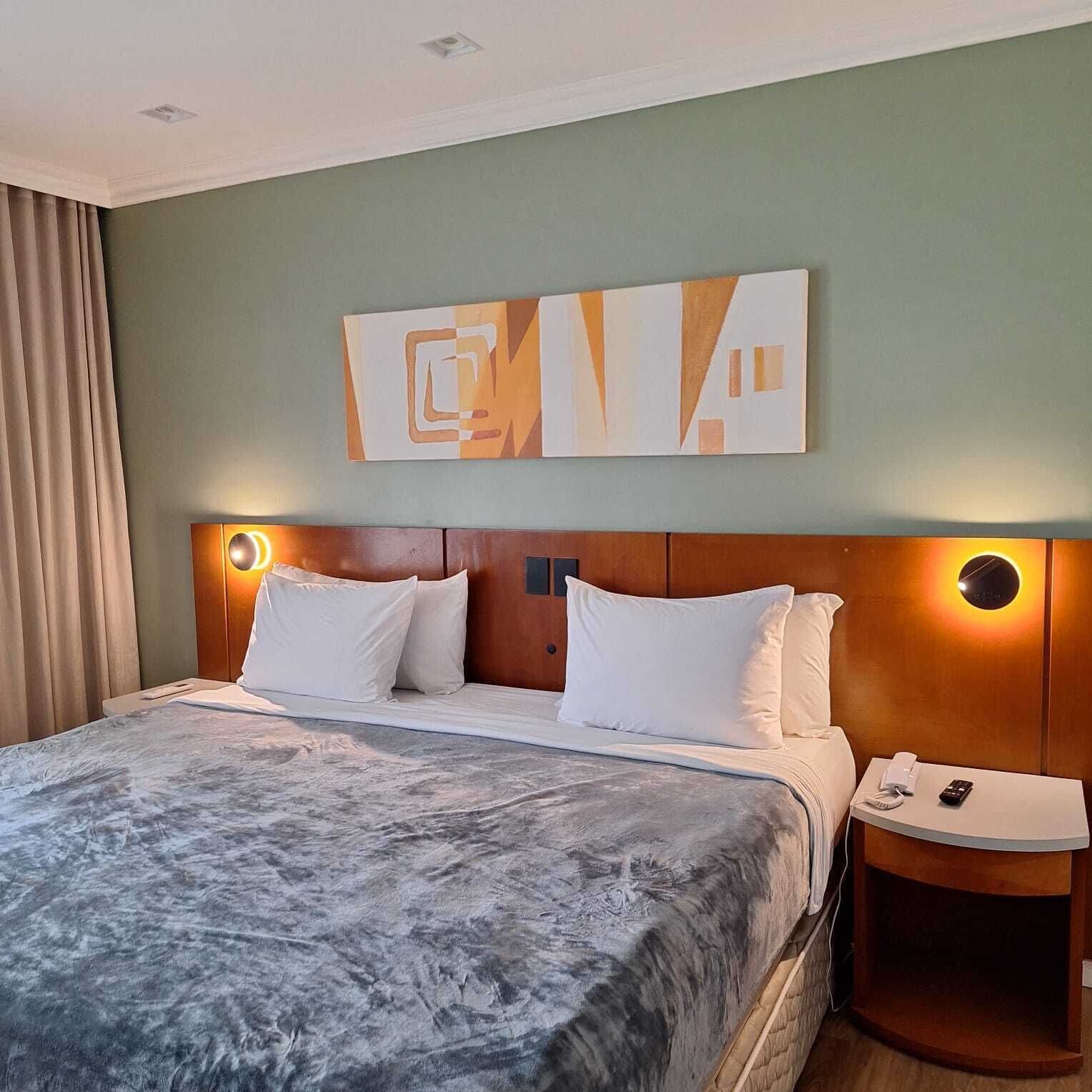 Superior Suite | 1 bedroom, in-room safe, blackout drapes, iron/ironing board