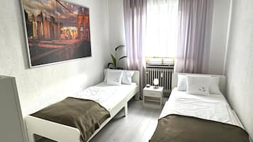 2 Schlafzimmer, Bügeleisen/Bügelbrett, kostenloses WLAN, Bettwäsche