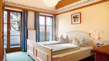 3 bedrooms, free WiFi, bed sheets