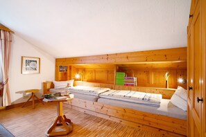 3 chambres, Wi-Fi gratuit, draps fournis