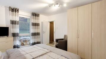 2 slaapkamers, gratis wifi, beddengoed