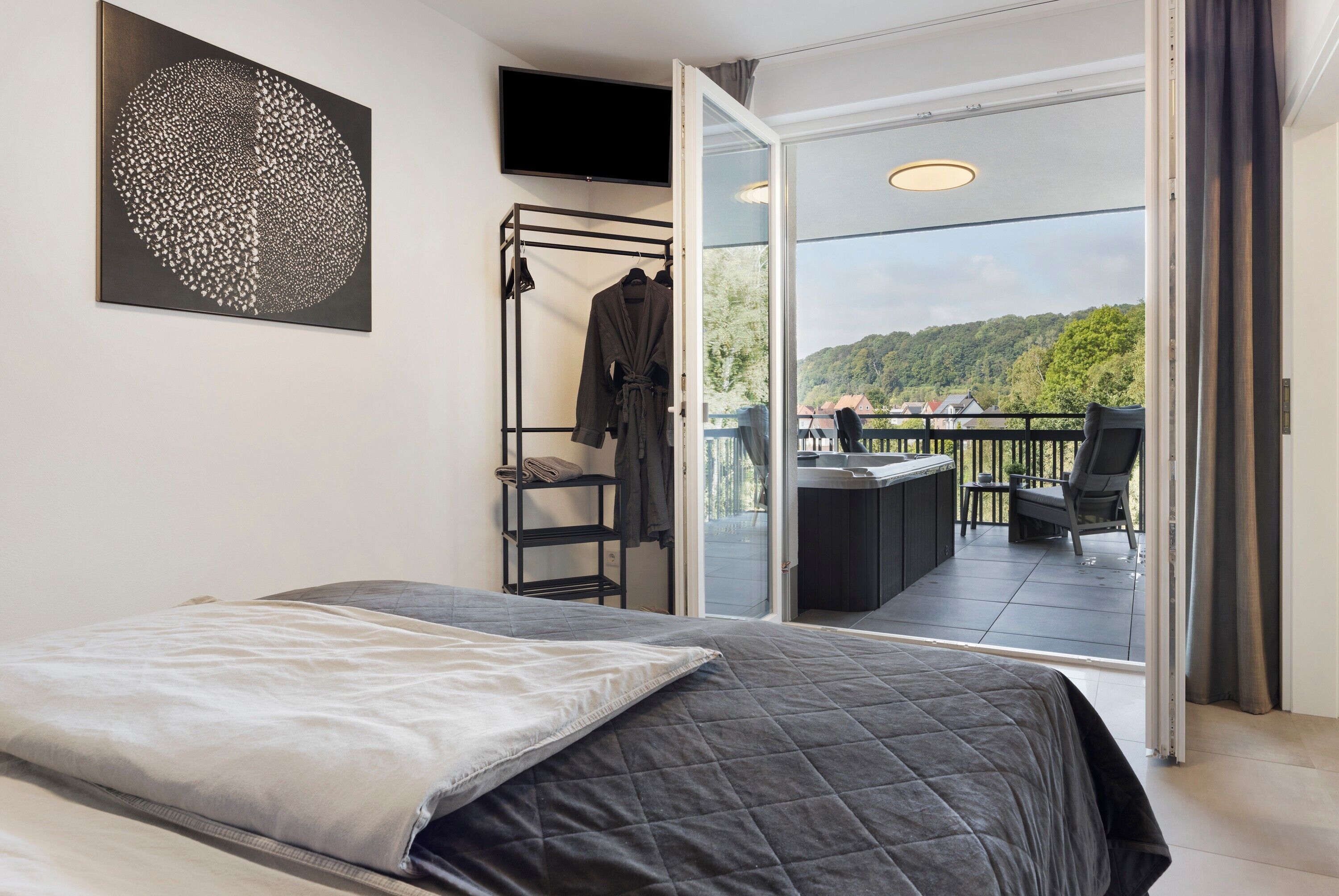 1 bedroom, free WiFi, bed sheets