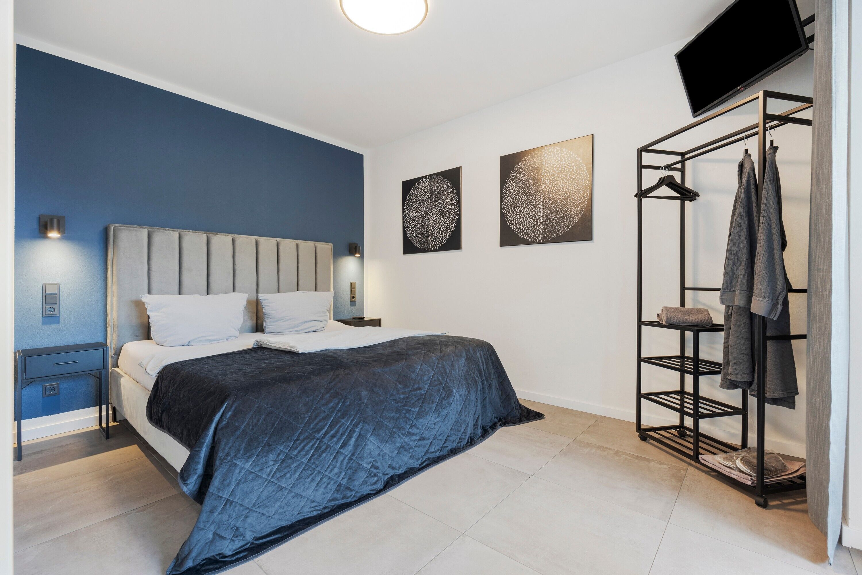 1 bedroom, free WiFi, bed sheets