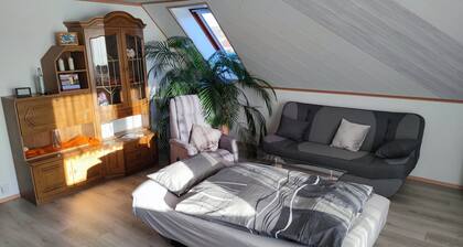 Ferienwohnung 'Mone's Kloetze' mit Privatterrasse, WLAN und Klimaanlage