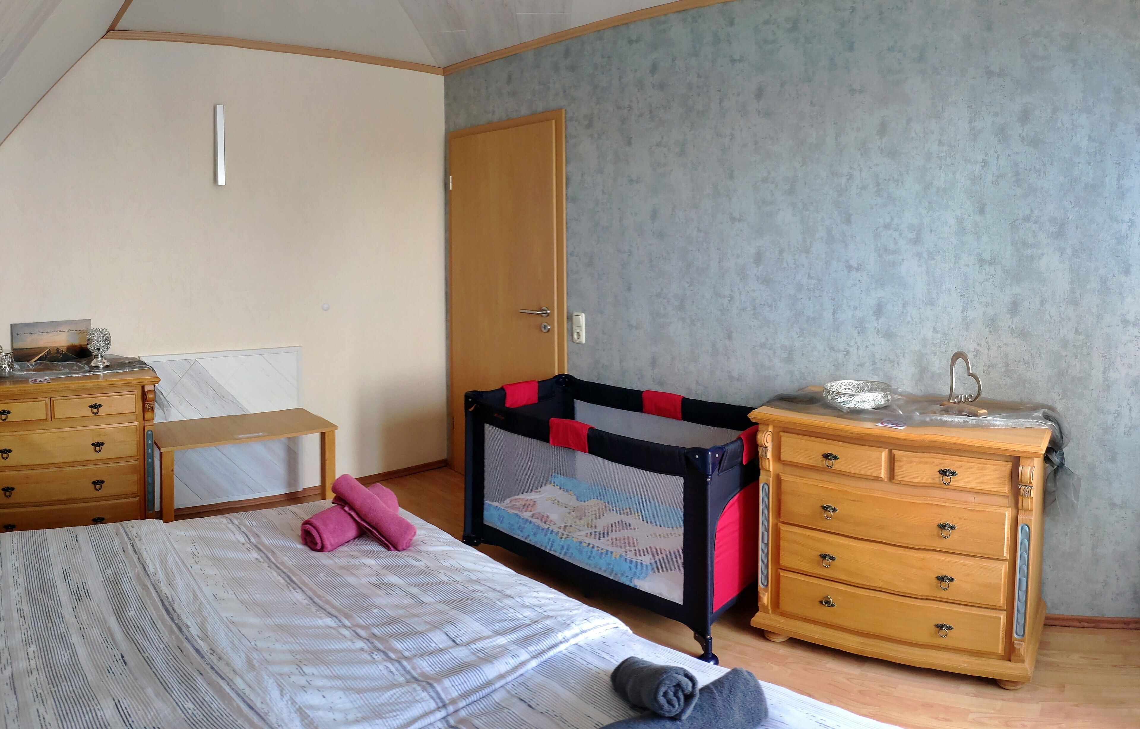 2 soveværelser, gratis Wi-Fi, sengetøj